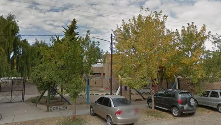 Alerta en la comunidad educativa de Allen por el intento de secuestro de un niño