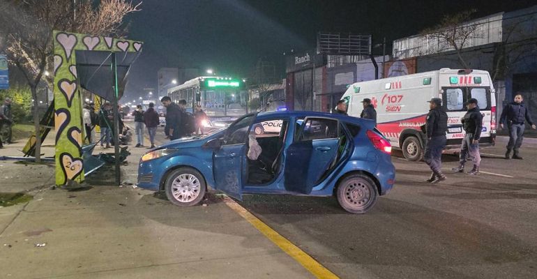 El choque ocurrió en el Parque Central de Neuquén.