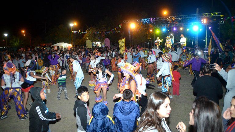 La Muni cerró el verano a todo ritmo con el carnaval