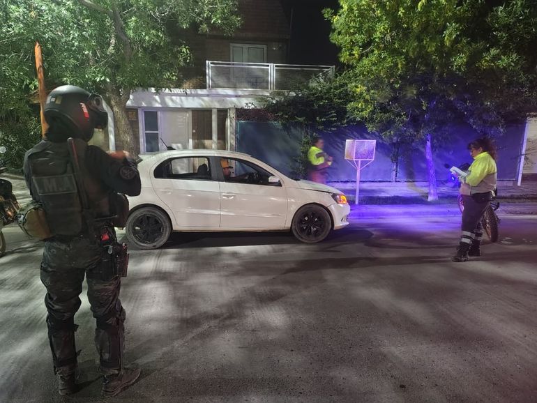 Durante los controles hubo 47 vehículos retenidos en Cipolletti.