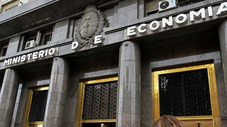 El ministerio de Economía será reorganizado en su estructura