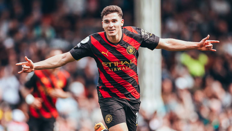 Doblete de Lautaro, golazo de Julián y derrota de Messi