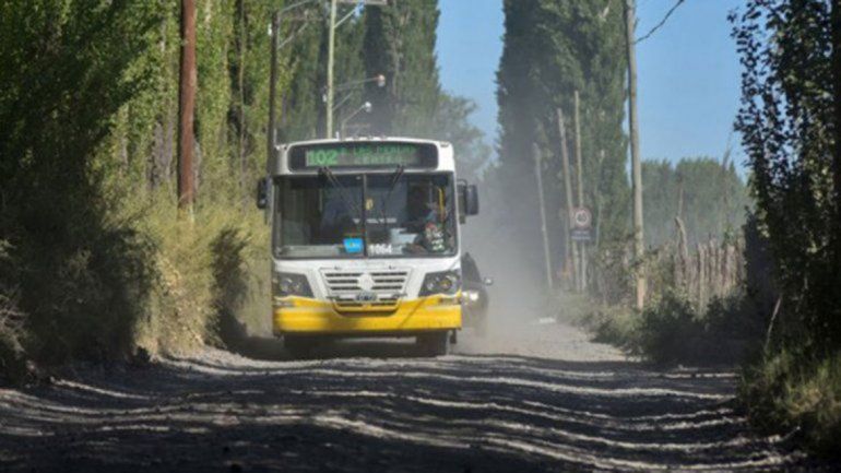 Perlenses, en pie de guerra por el nuevo transporte