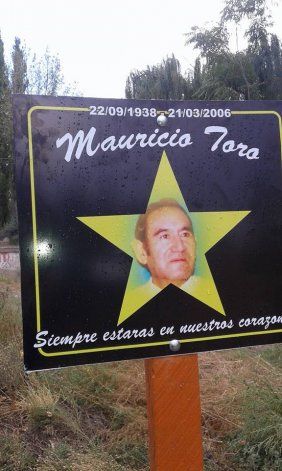 Se pintó una Estrella Amarilla que recuerda a Mauricio Toro