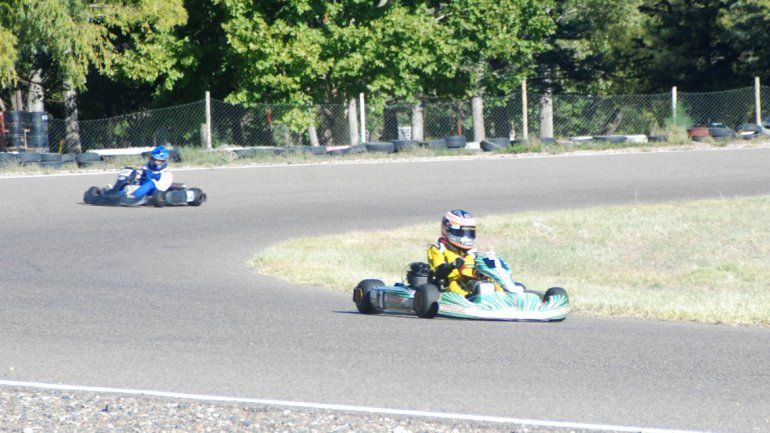 Los kartings ya piensan en la lluvia.
