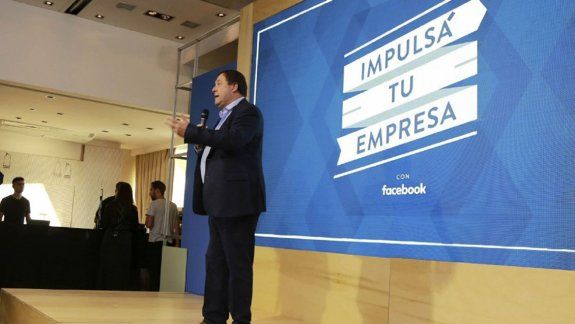 Facebook capacita a emprendedores en la provincia