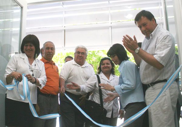 Inauguraron las nuevas oficinas municipales de calle Brentana 560