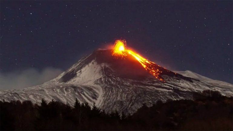 Volcán Villarrica: cómo puede afectar su erupción a las ciudades neuquinas