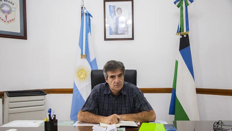 Zucaro: La decisión de Unter perjudica a toda la sociedad