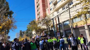 Los gremios municipales relaman un aumento que alcance a la inflación. Foto: archivo.