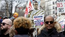 francia: otro dia de disturbios contra la reforma previsional