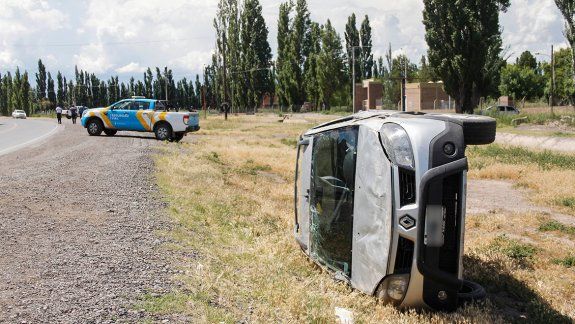 Ruta 151: confuso accidente provocó caos en el tránsito 