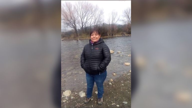 La vítima fue atacada con un arma blanca en la vía pública en Junín de los Andes.