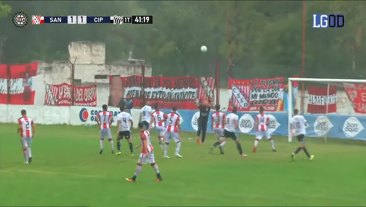 A Cipo le metieron la mano en el bolsillo y perdió el invicto