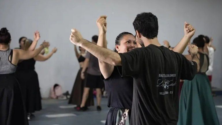 Últimos preparativos de la delegación oficial rumbo a Cosquín 2023