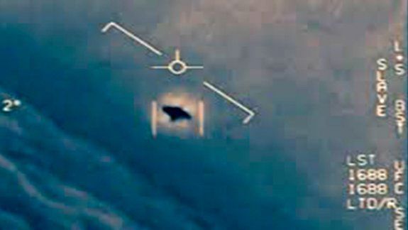 EEUU no puede descartar actividad extraterrestre en OVNIs