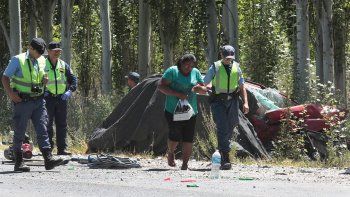 el peor inicio de ano: tres muertos tras gravisimo accidente en ruta 7 