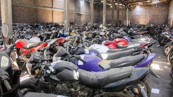 Municipio rionegrino remata motos secuestradas y vehículos en desuso.