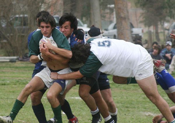 Rugby juvenil, sólo en M-15