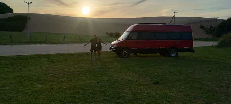 Ya están listos para salir a recorrer el país y disfrutar la vida. Ya están listos para salir a recorrer el país y disfrutar la vida.