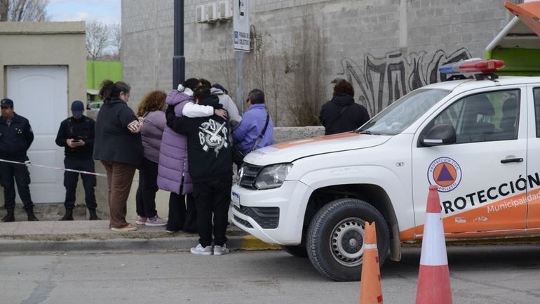 El cuerpo de Norma Gatica fue hallado el martes sobre un canal de riego en calle Pacheco de Cipolletti.