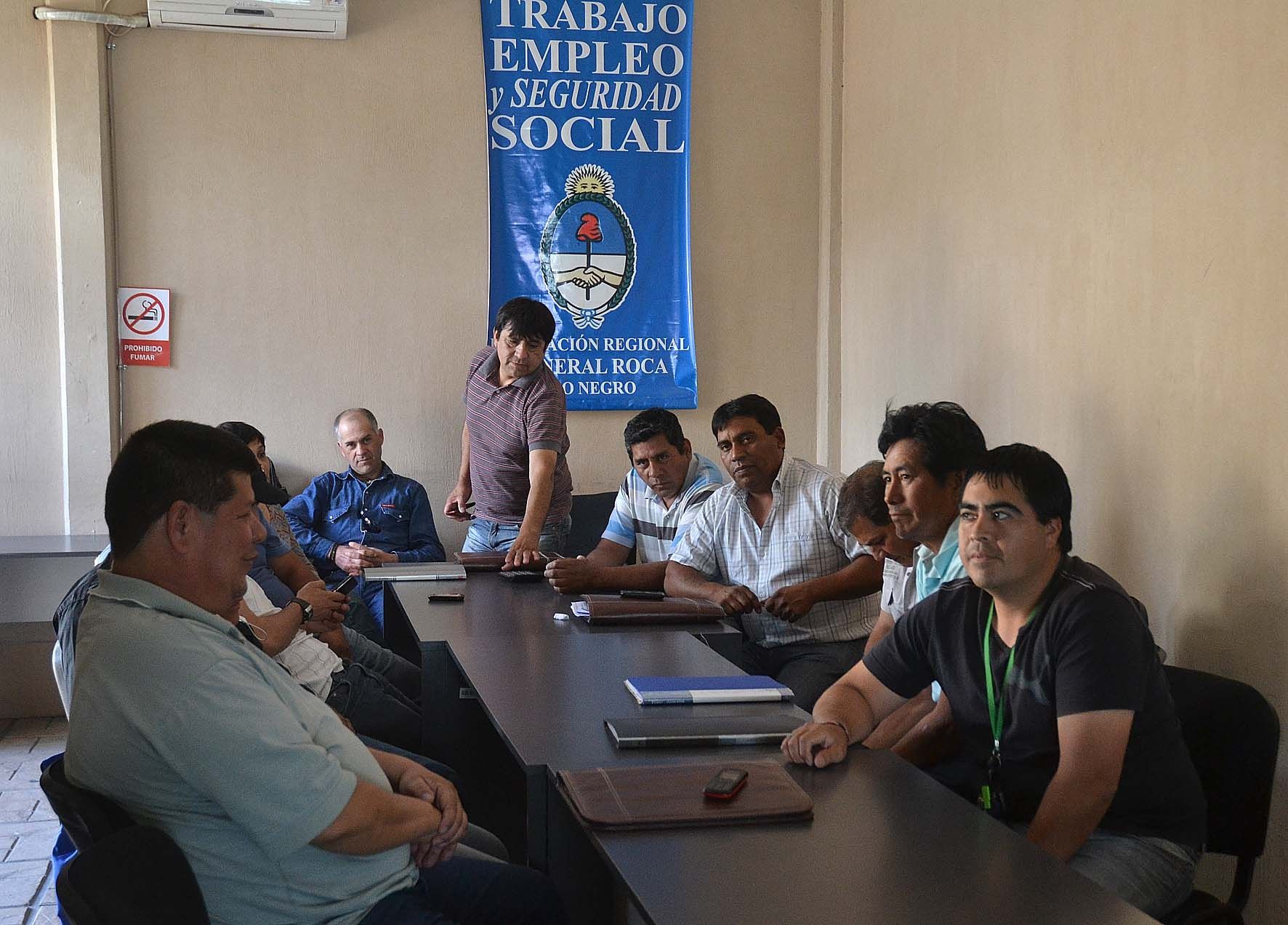 Sin oferta salarial, la paritaria de raleo continuará el viernes 8