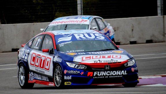 Tras la victoria de Urcera se paró el automovilismo