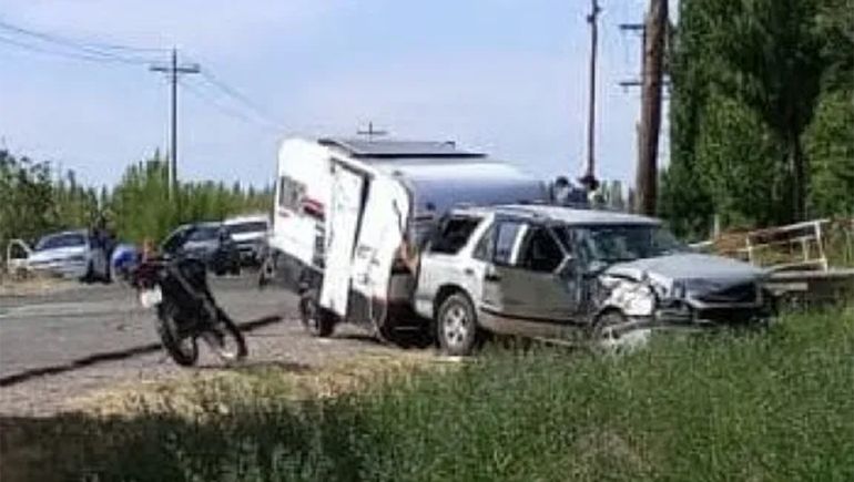 Una mujer quedó gravemente herida luego de un violento accidente en la Ruta Chica