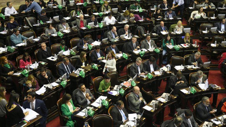 En una ajustada votación, se definía la ley de aborto