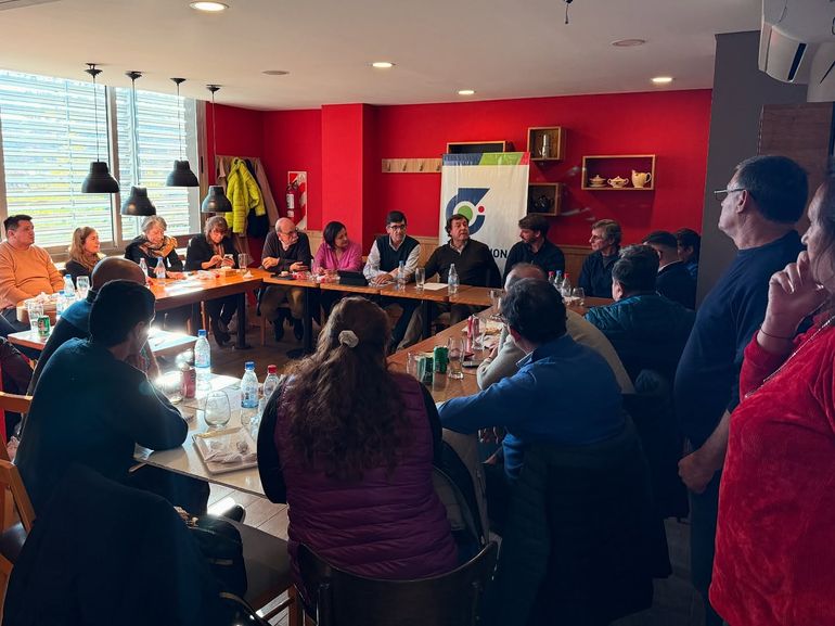 La Coalici&oacute;n C&iacute;vica Ari recibi&oacute; en Cipolletti a los miembros de Juntos Somos R&iacute;o Negro encabezado por el Gobernador.