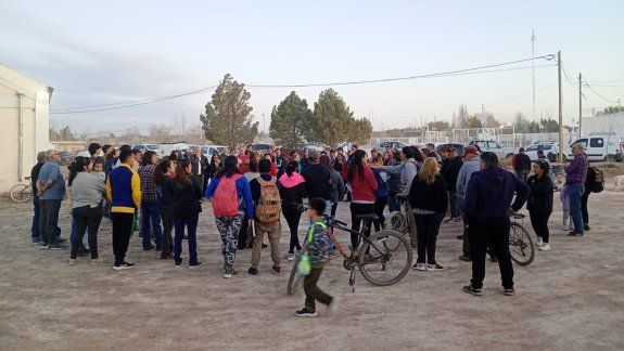 Vecinos de Balsa Las Perlas realizaron una asamblea contra el tarifazo