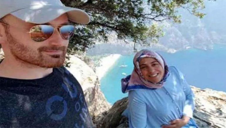 Horror: se sacó una selfie con su esposa embarazada y la tiró al vacío