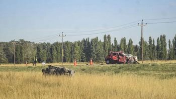 Los tres vehículos involucrados en el trágico choque registrado cerca de Viedma. Murieron cuatro personas y otras cuatro resultaron heridas. Una de gravedad. 