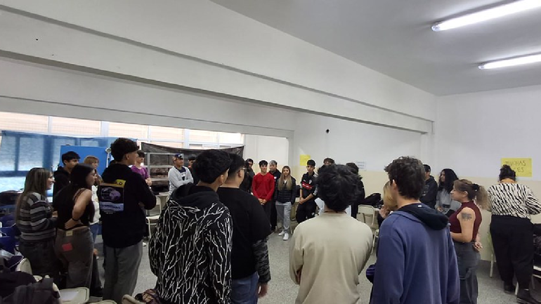 Los talleres comenzaron en la ESRN N°152 del Barrio 130 Viviendas