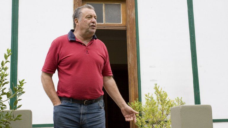 Artero le pegó al Gobierno por recurrir a consultores externos y no escuchar la opinión de los productores.