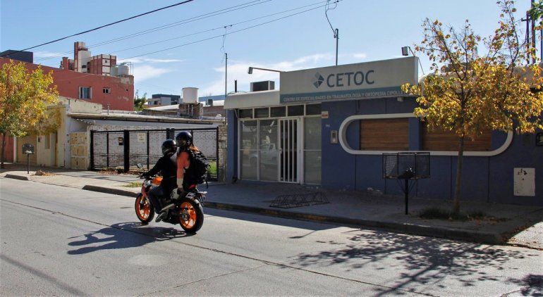 Cerró una clínica de traumatología por el coronavirus