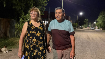 Tras años de espera, ahora los vecinos del Costa Esperanza cuentan con más iluminación y seguridad. Tras años de espera, ahora los vecinos del Costa Esperanza cuentan con más iluminación y seguridad.