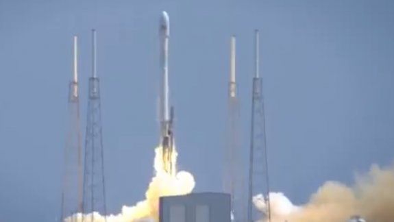 Weretilneck ya está en la base de lanzamiento del satélite rionegrino