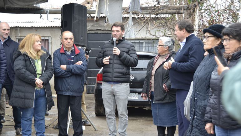 Tras más de un año en obra, los vecinos de Puente 83 podrán conectarse al gas. Tras más de un año en obra, los vecinos de Puente 83 podrán conectarse al gas.