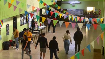 En Río Negro había siete opciones para elegir diputados y senadores. Comenzó el escrutinio provisorio.