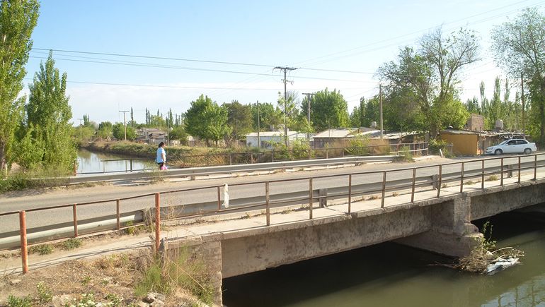 Puente 83