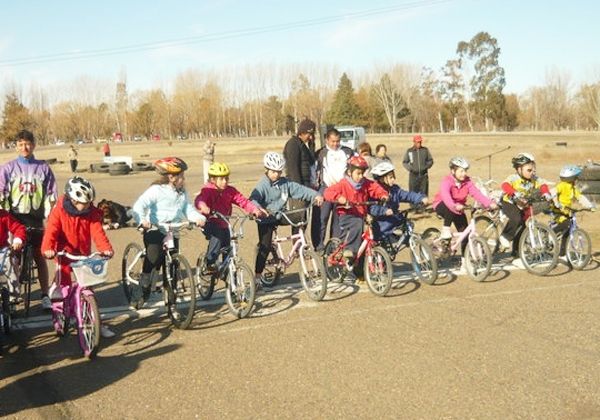 Los Leones hacen rodar el ciclismo convencional