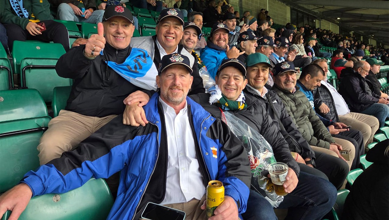 Locales en Londres. Los cipoleños presenciaron un partidazo por el rugby Championship.