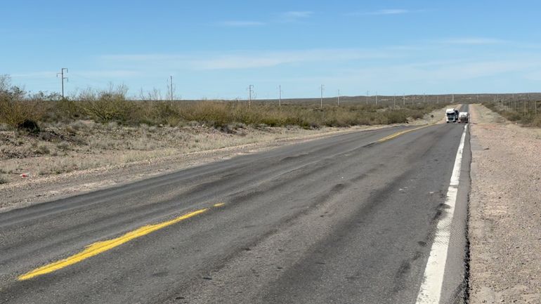 Encontraron el cuerpo de un hombre en la banquina de la Ruta 22