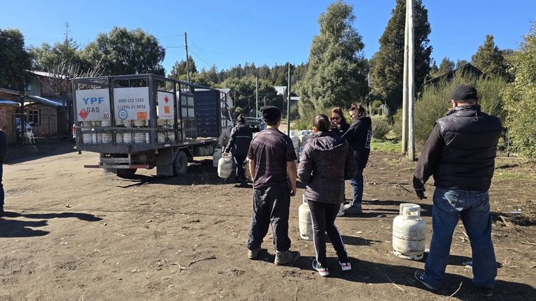 Más de 3100 familias se anotaron para recibir recargas gratuitas. Foto: Gentileza.