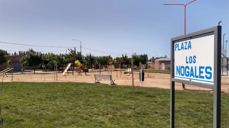 Desde mañana, vecinos de Ferri podrán disfrutar de su nueva plaza
