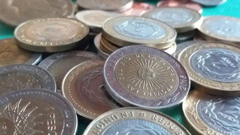 Las monedas de un peso con error no valen tanto, pero aconsejan guardarlas