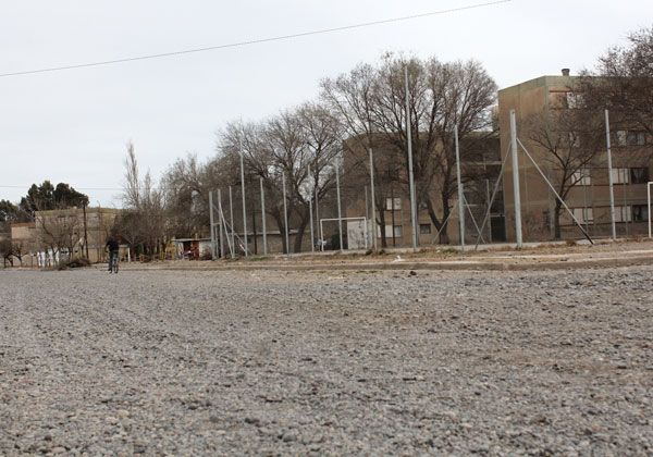 Atacaron a cuchillazos a un taxista