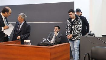 gitano gutierrez: porque no esta con el resto de la poblacion carcelaria
