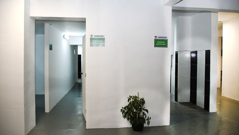 El Club Cipolletti presentó los nuevos vestuarios del natatorio: las fotos de cómo quedaron y cuánto salieron